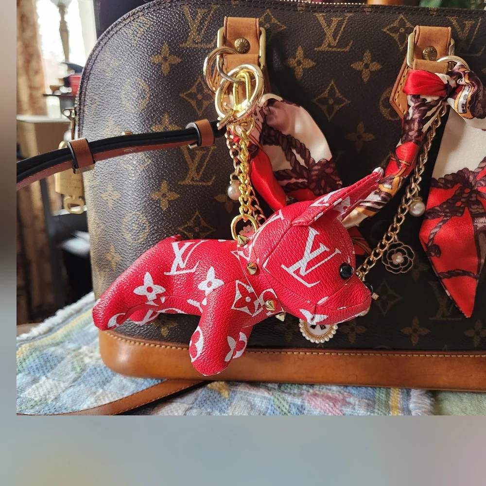 FASHION FRENCHIE DOG BAG CHARM/ KEYFOBS. - Picture 3 of 4